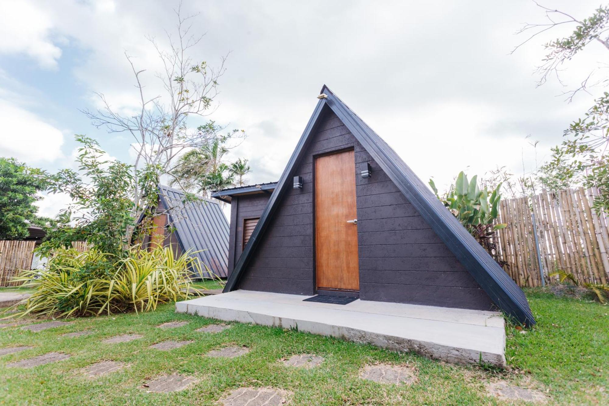 Spacio Caliraya Bed & Breakfast Lumban Dış mekan fotoğraf