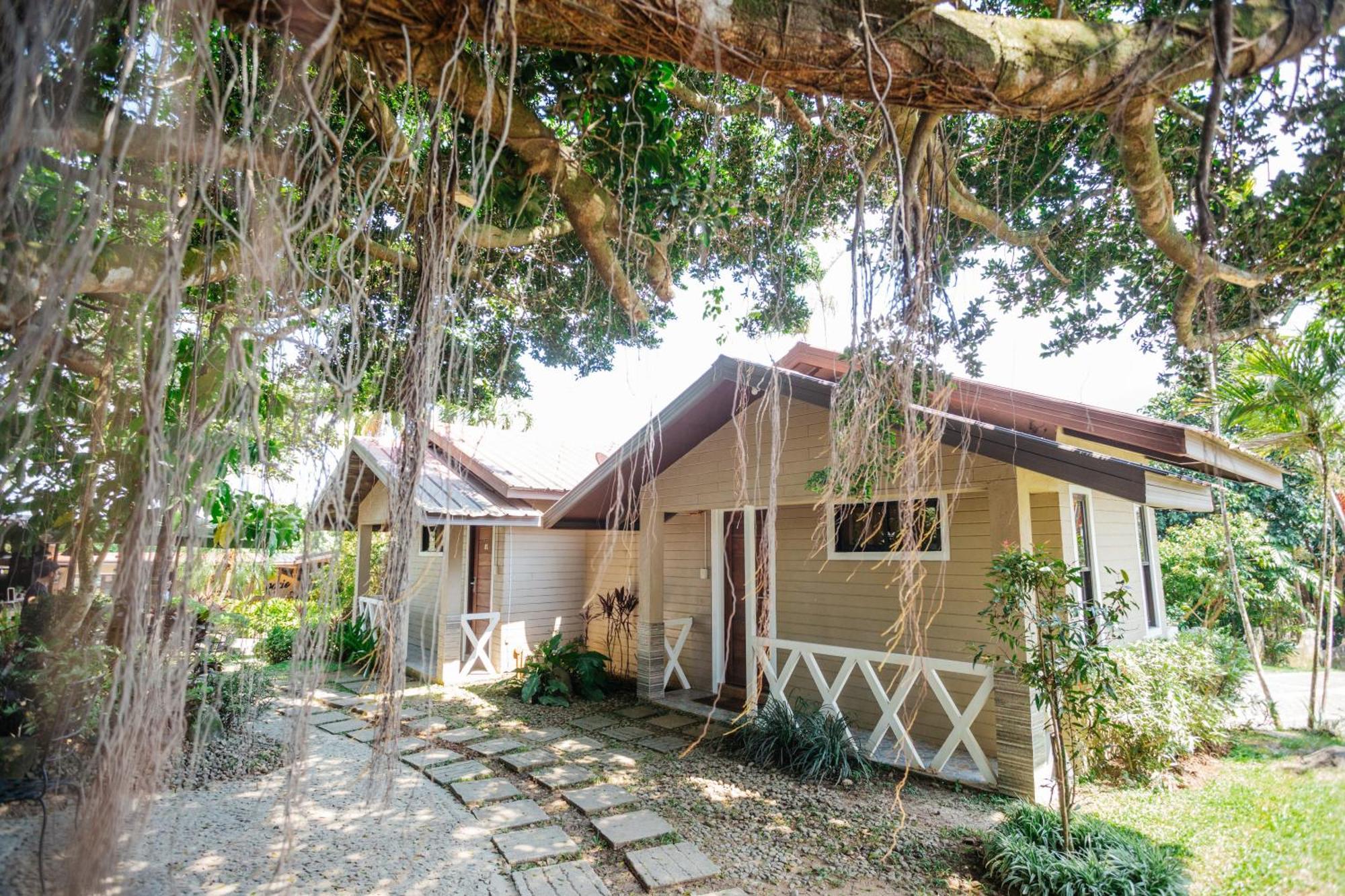 Spacio Caliraya Bed & Breakfast Lumban Dış mekan fotoğraf