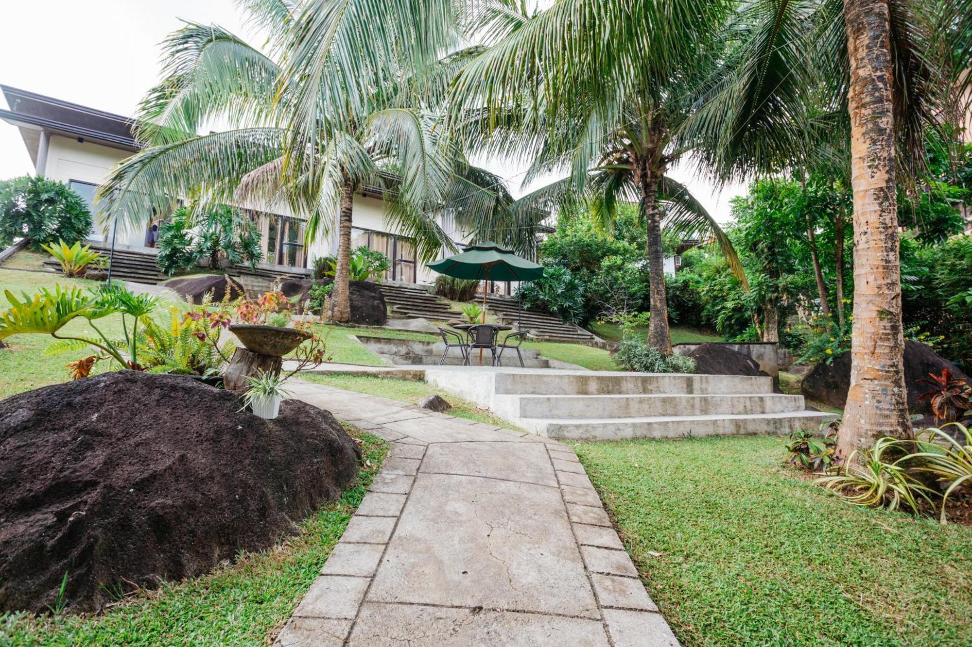 Spacio Caliraya Bed & Breakfast Lumban Dış mekan fotoğraf
