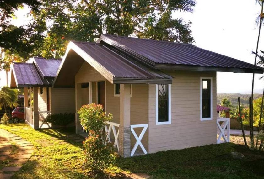 Spacio Caliraya Bed & Breakfast Lumban Dış mekan fotoğraf